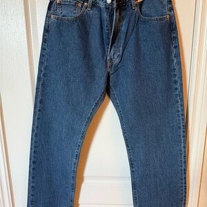 NWT Classic Levis Blue Denim Jeans